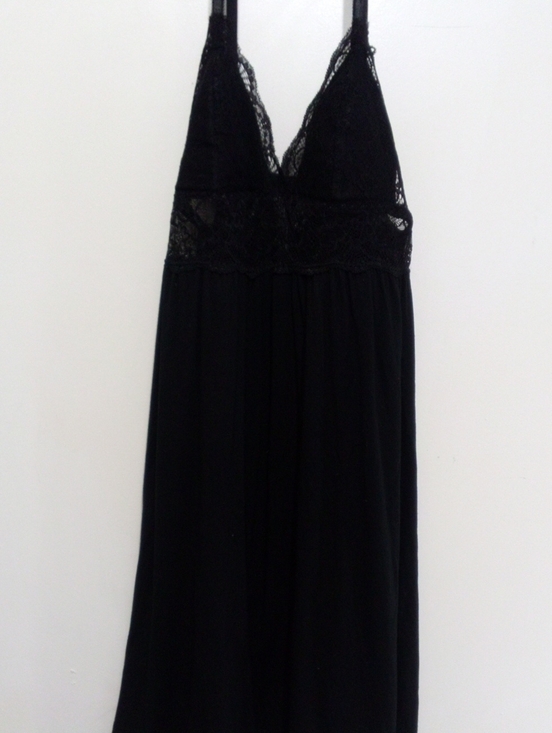 Daisy Fuentes Other - Daisy Fuentes Black Lace Trim Slip Nightgown